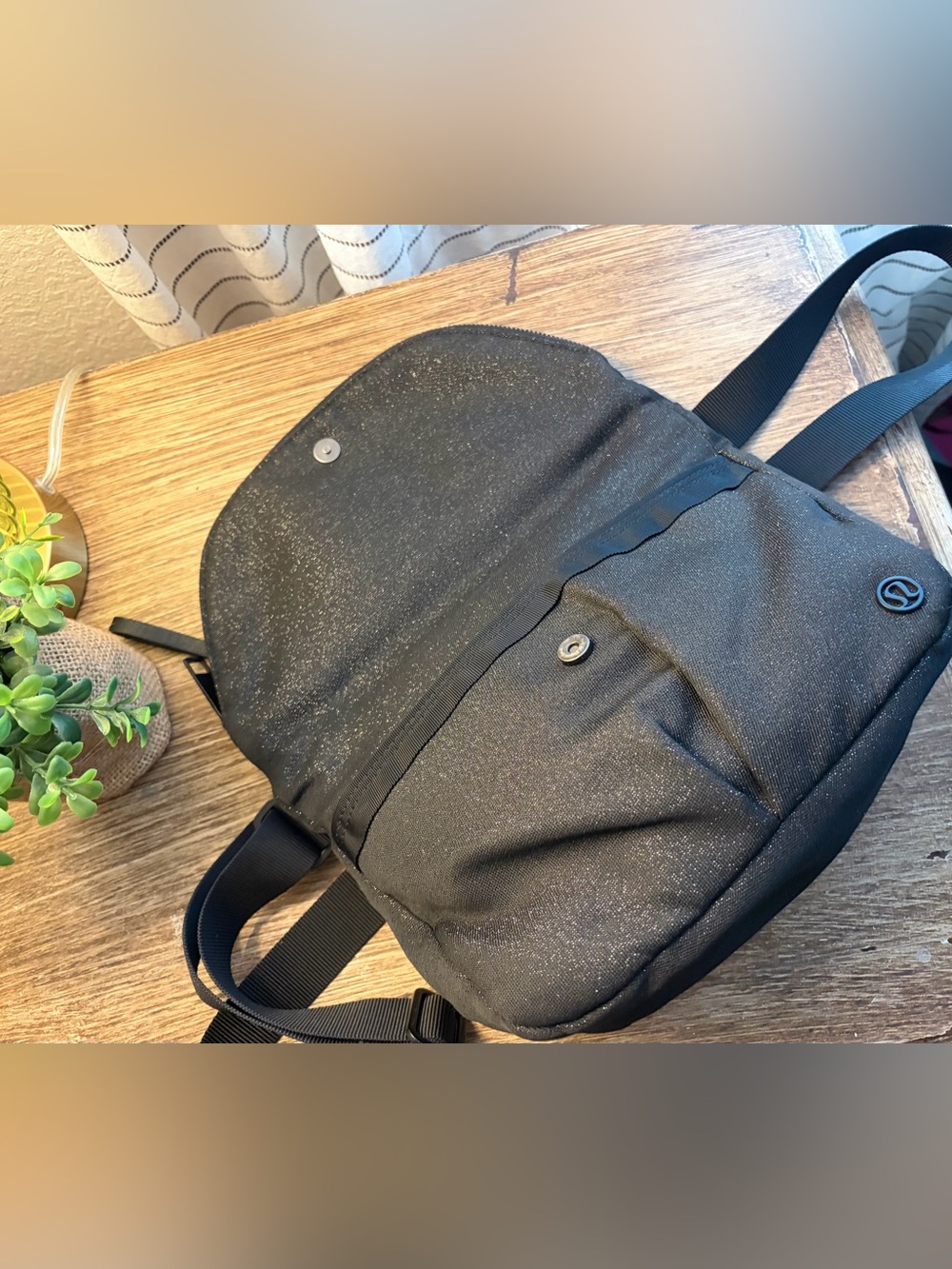 Lululemon Black Sparkle Festival Bag - Picture 4 of 6